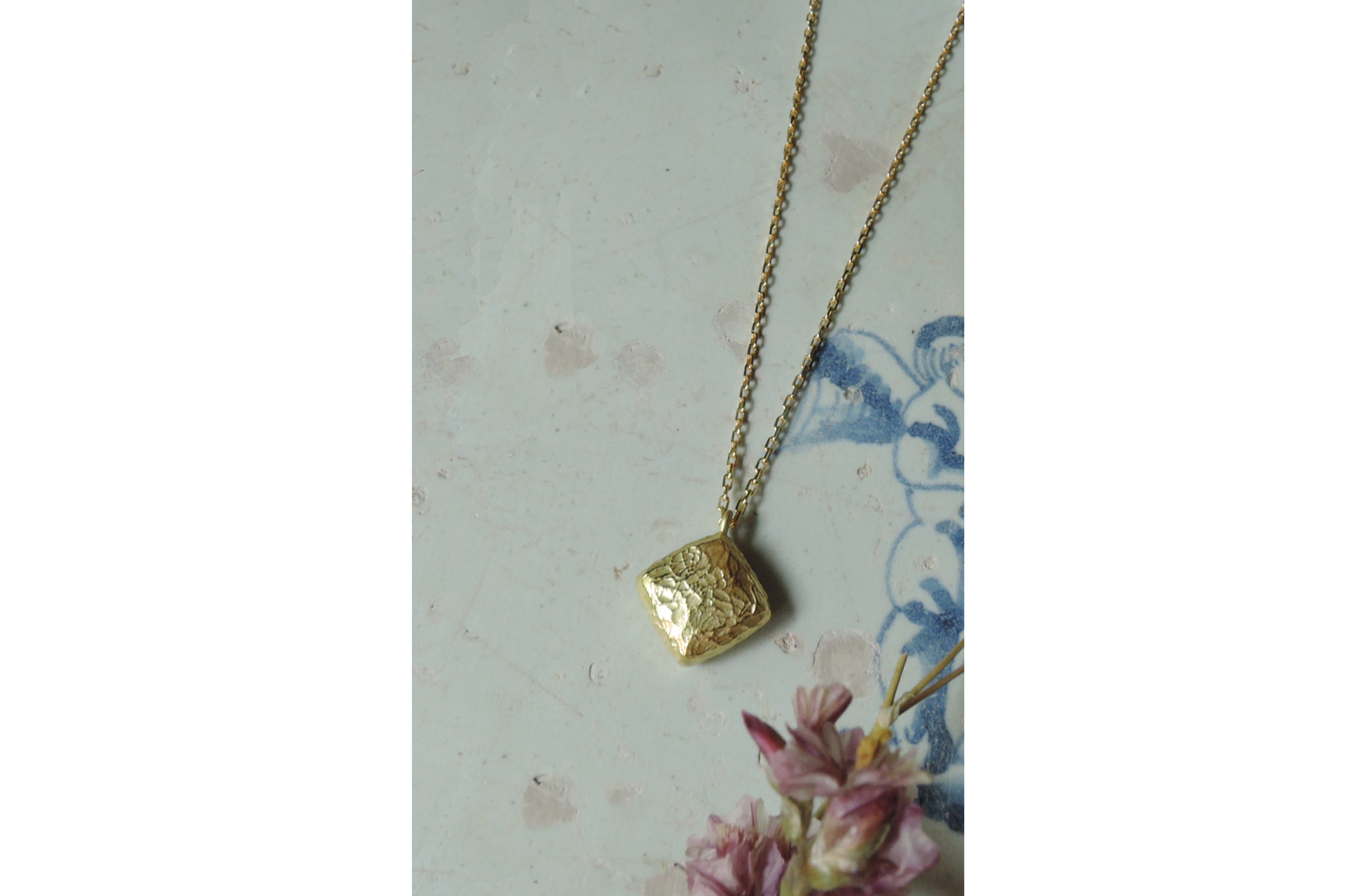 遺骨ペンダント 防水加工 kaku / Tokisora さりげなく弔う遺骨ジュエリー