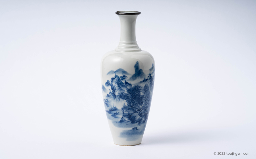 美濃焼琥山窯青白磁 模様 飾り壺 花瓶 花器 64 青磁刻花