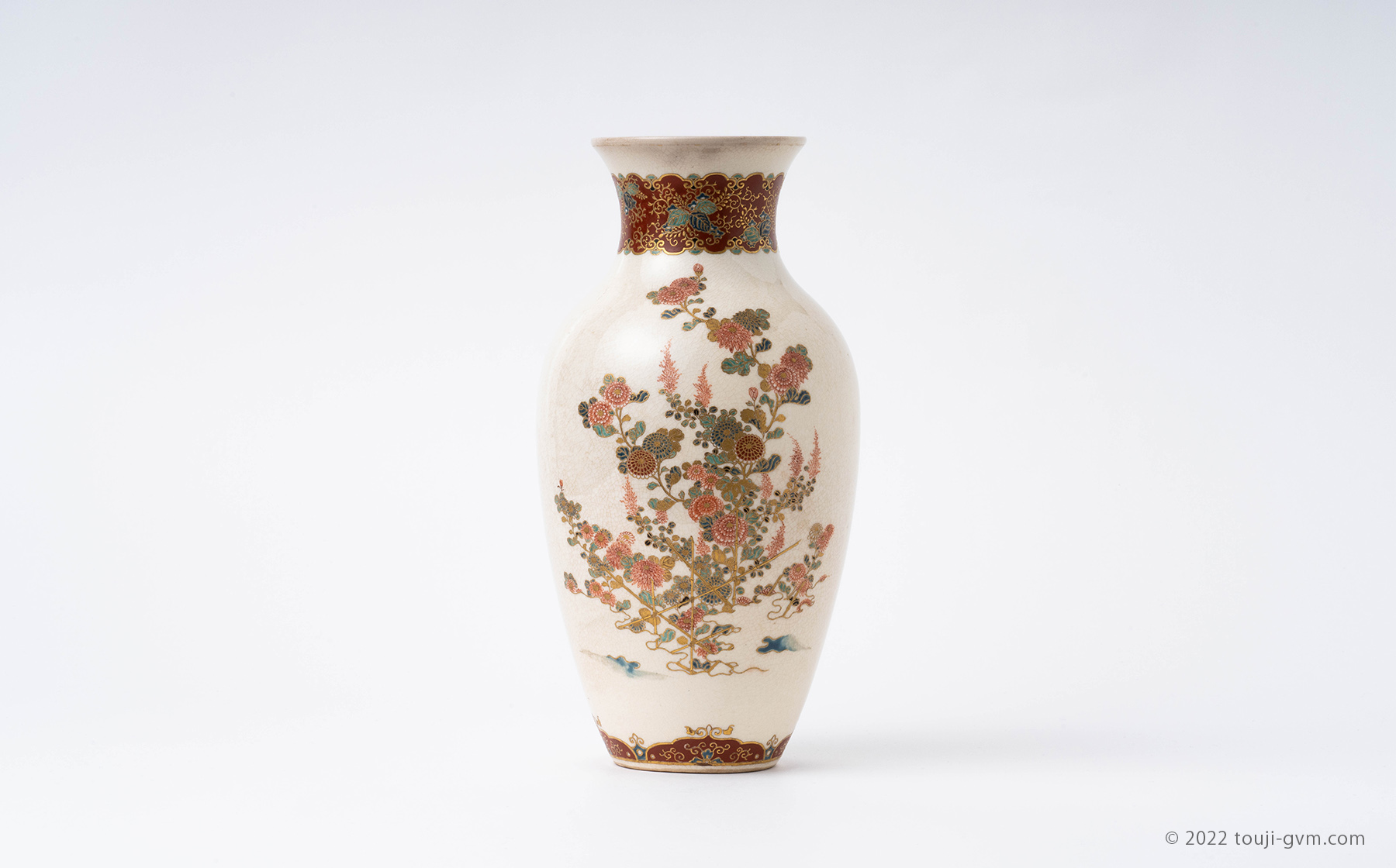 白薩摩御庭焼花瓶 – SATSUMA Flower Bottle | 陶磁オンライン美術館ー