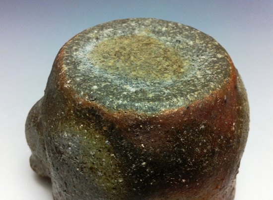 手のひらの中の小宇宙 宝瓶・香炉展]西村春湖 作 備前泡瓶 – THA BIZEN