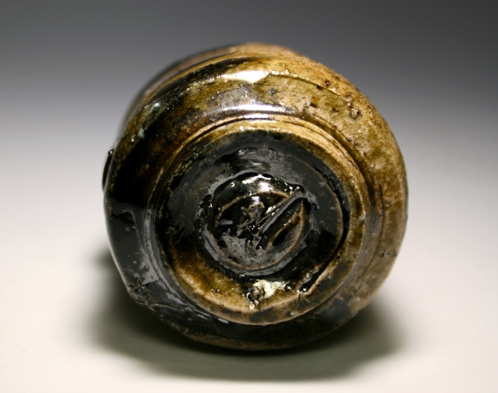 美術館級の大名品、黒備前長方皿、人間国宝伊勢崎淳、最上級の黒備前