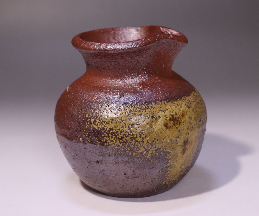 相賀真志郎 作 「備前雀口小壺」 ～備前焼専門卸小売店 川口陶楽苑～