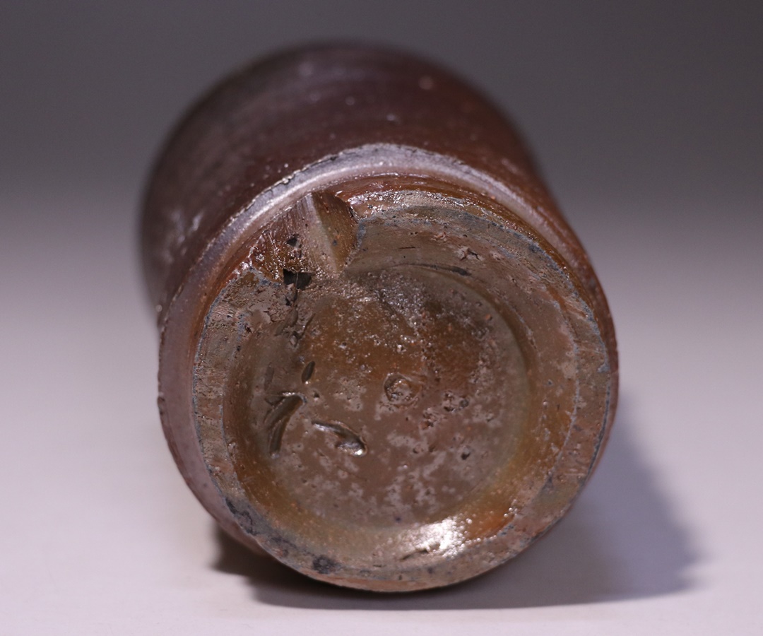 和仁正興 (栄光) 作 「備前ジョッキ 左馬」 ～備前焼専門卸小売店 川口