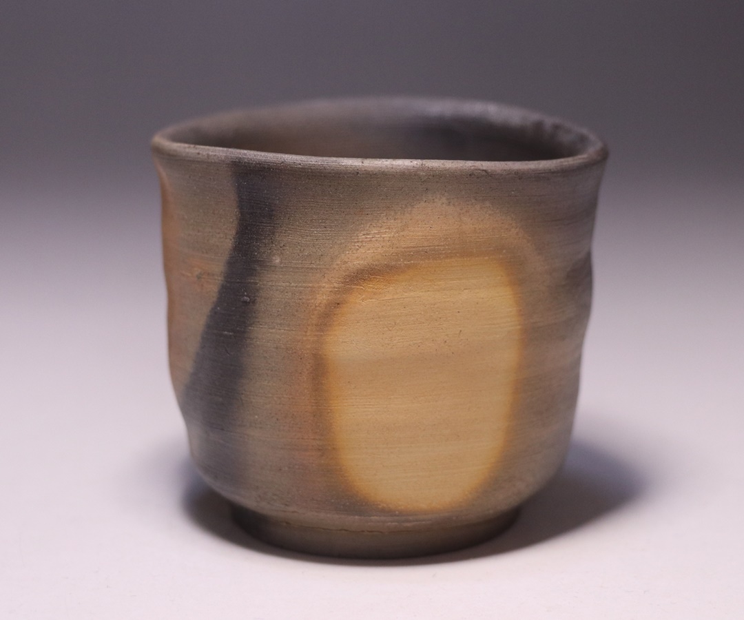 161 金重有邦 ぐい呑 備前焼（共箱あり）岡山県指定重要無形文化財保持