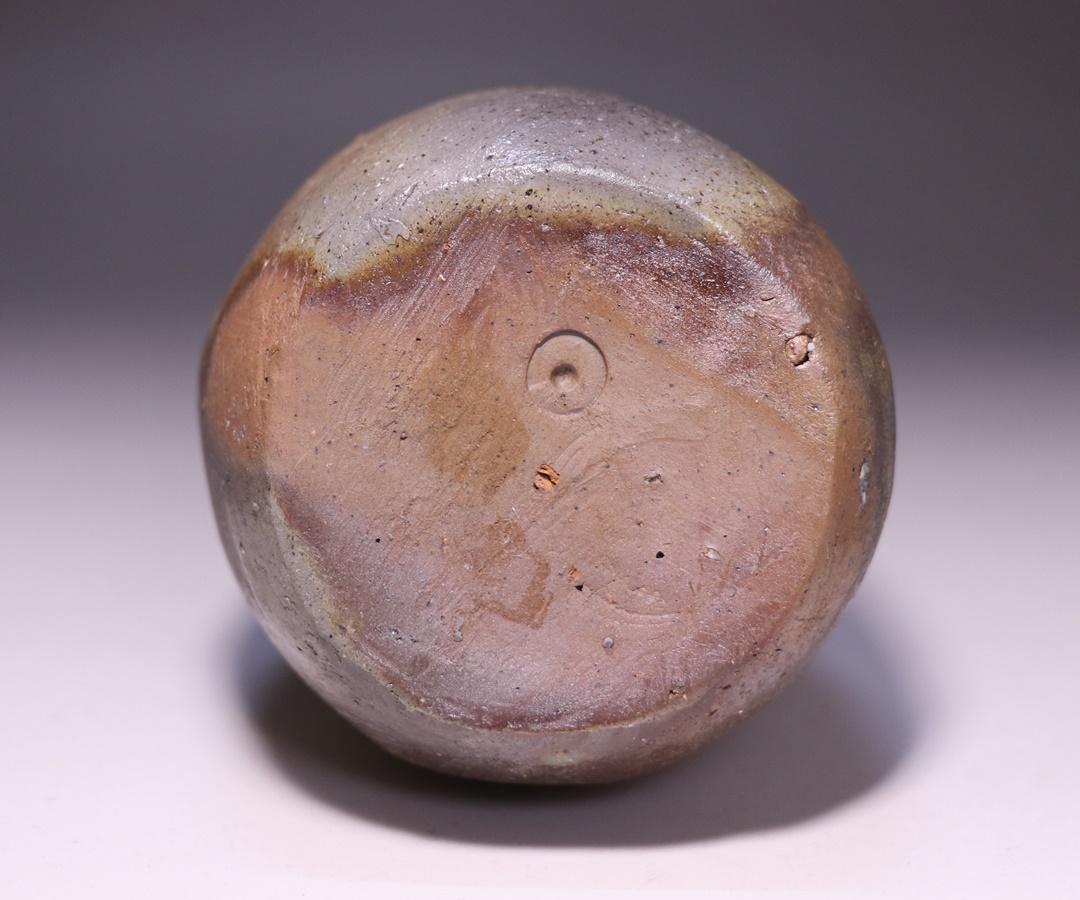 金重有邦 作 「伊部徳利」 ～備前焼専門卸小売店 川口陶楽苑～