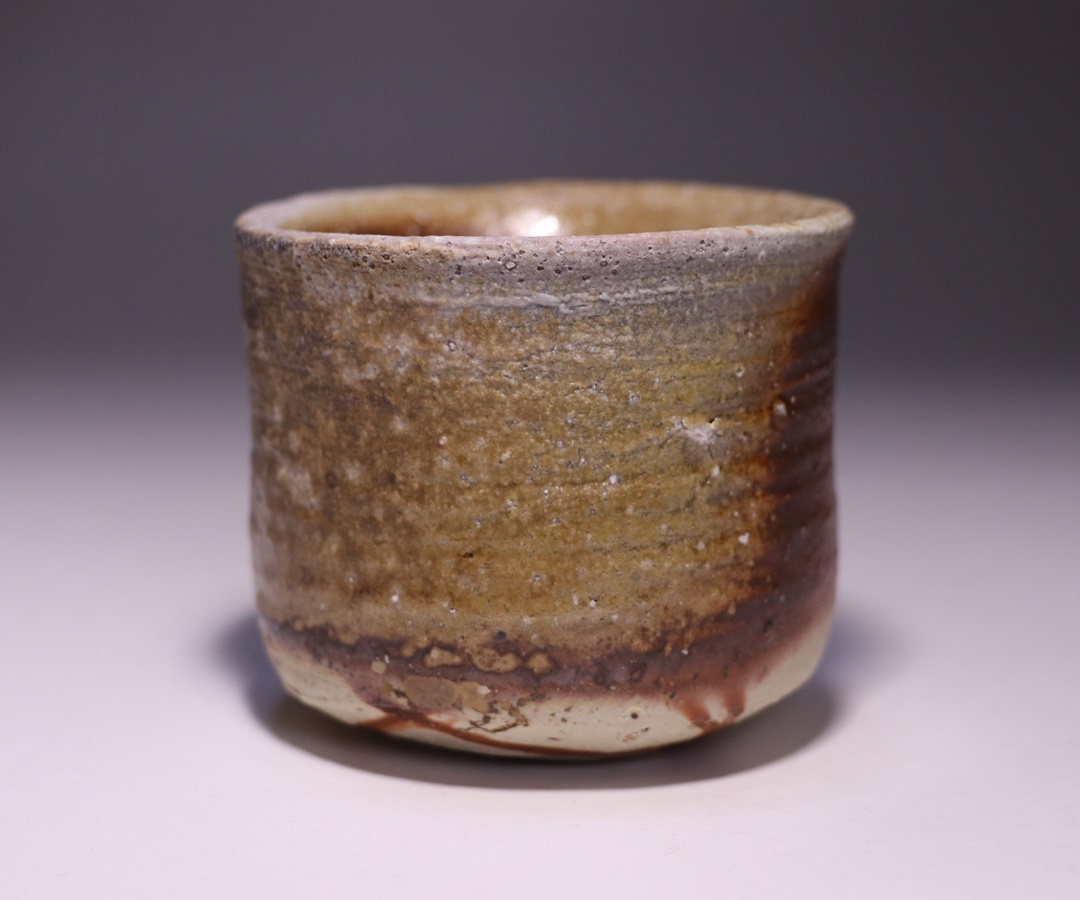 伊勢崎 淳 作 「備前酒呑」 ～備前焼専門卸小売店 川口陶楽苑～