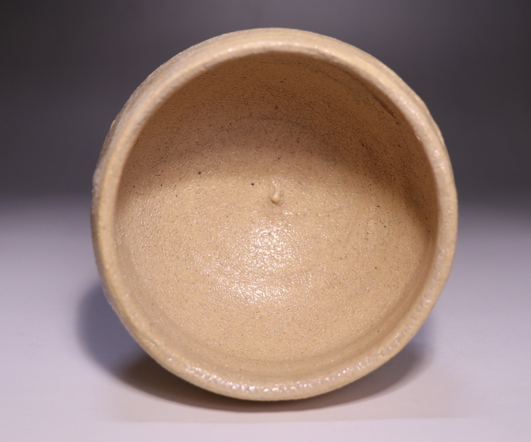 金重有邦 作 「唐津土灰釉茶碗」 ～備前焼専門卸小売店 川口陶楽苑～