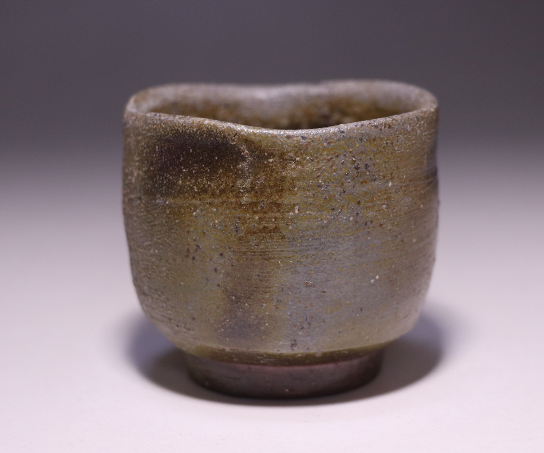 伊勢崎 満 作 「備前ぐい呑」 ～備前焼専門卸小売店 川口陶楽苑～