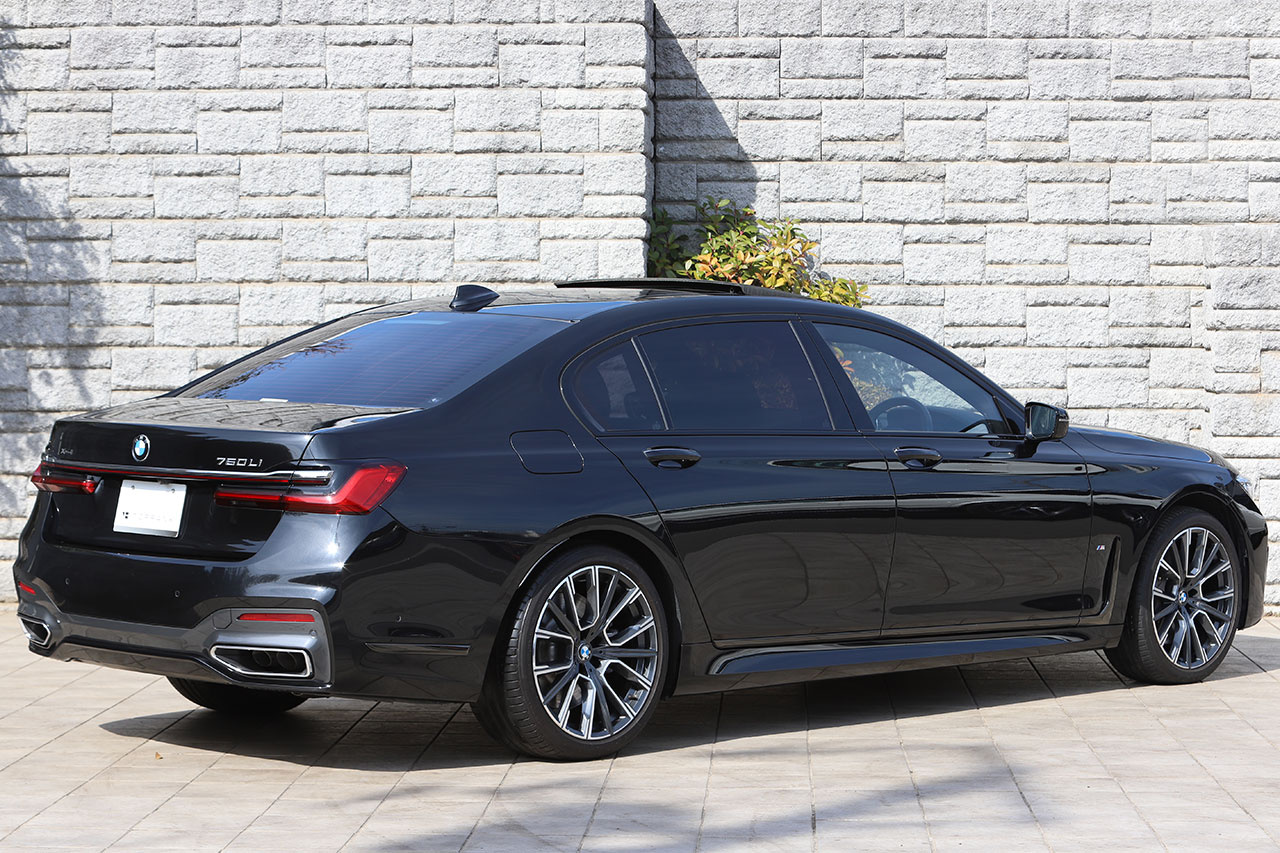 1/43 BMW 750Li ブラック メタリック塗装 ケースあり 箱あり ミニカー