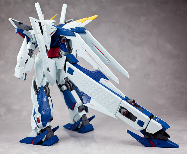 新品未開封】クスィーガンダムガンダムミサイルポッド装備マーキング