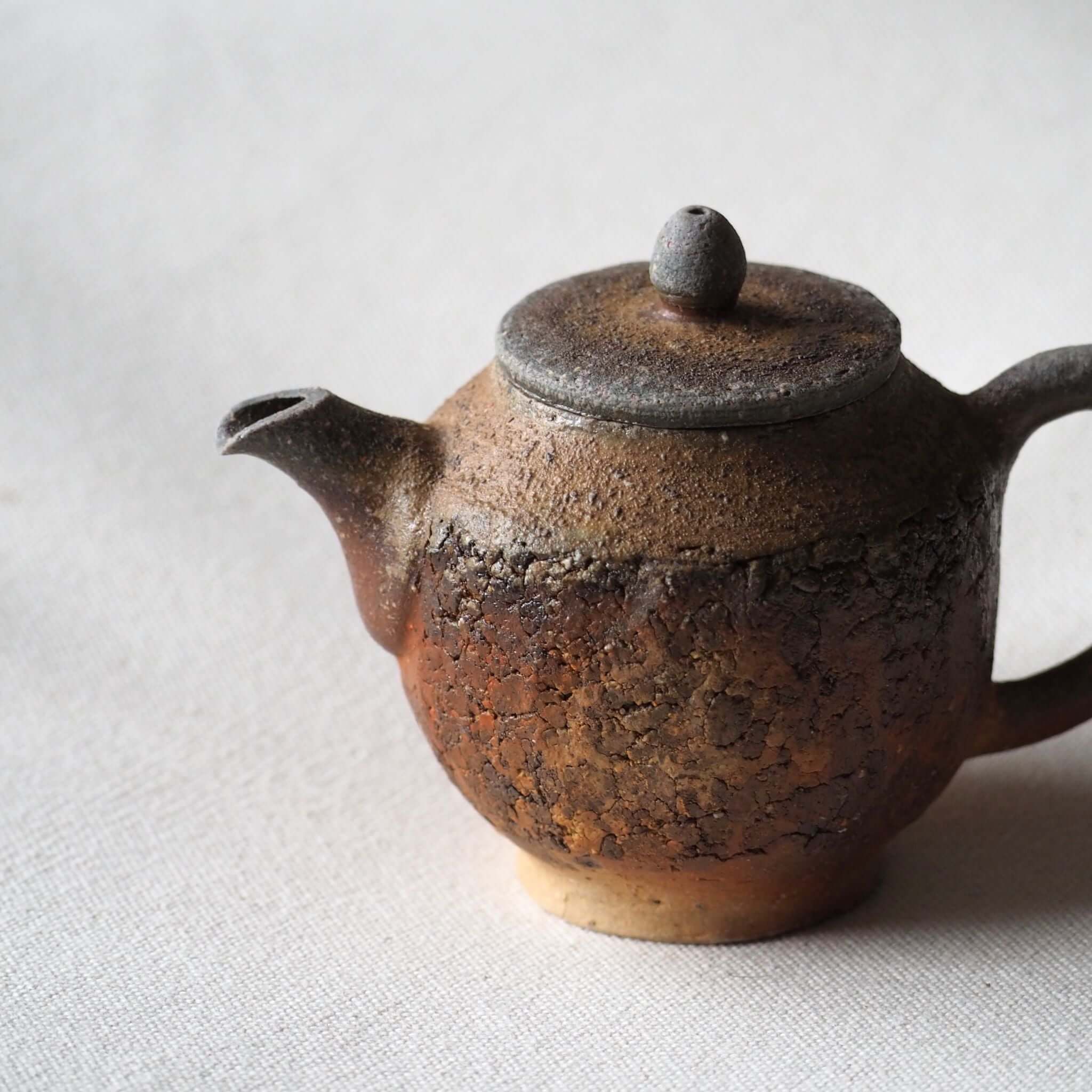 備前焼 細川敬弘作 礫急須 A [東山堂煎茶器店 オンラインショップ