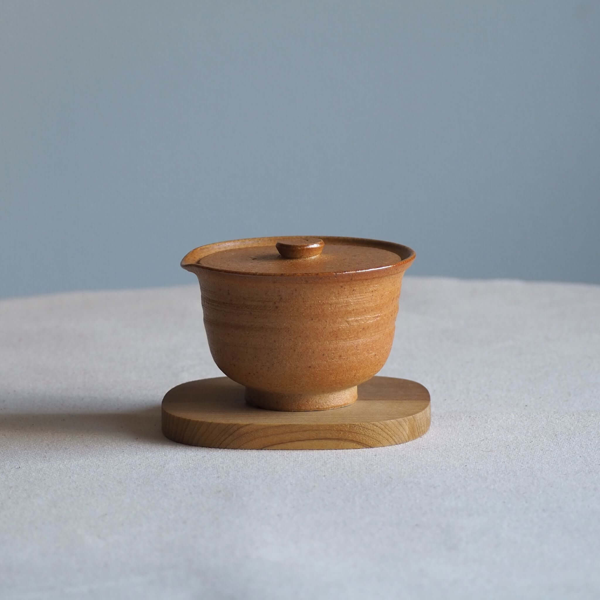 信楽焼 宗陶苑作 煎茶宝瓶 薄茶色 [東山堂煎茶器店 オンラインショップ