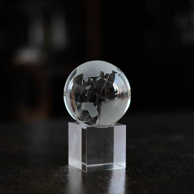 ガラスの地球儀 – zakka store towi