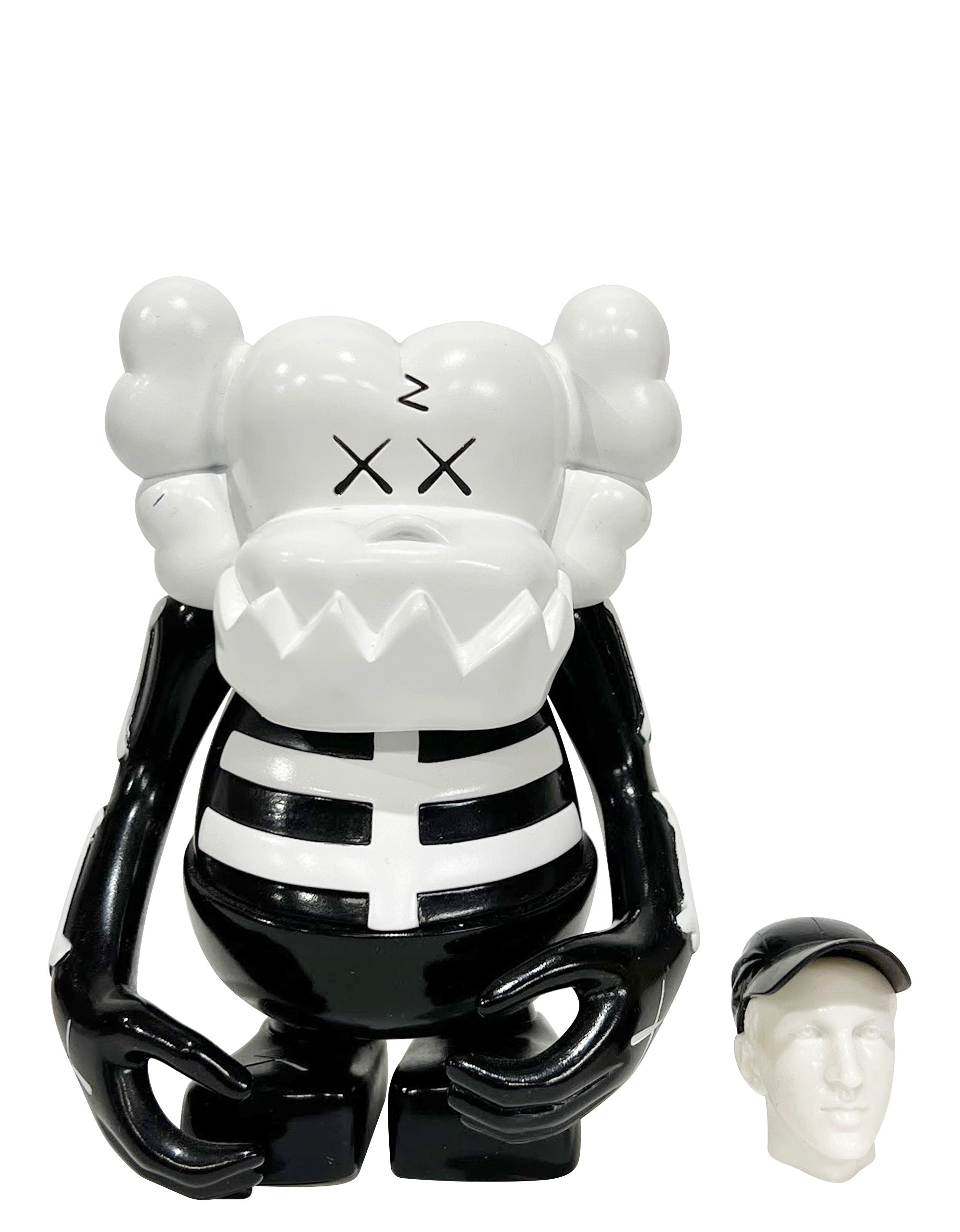 KAWS x Bounty Hunter - Skull Kun Black & White, 2006 – TOY TOKYO
