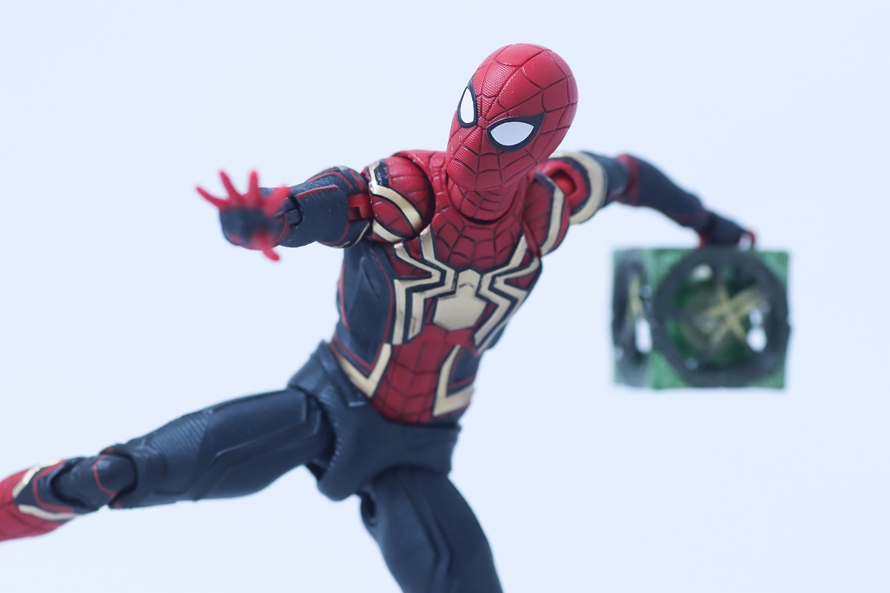 MAFEX スパイダーマン インテグレーテッドスーツ レビュー | トイハコ