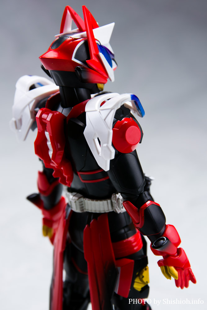 レビュー】S.H.Figuarts 仮面ライダーギーツ レーザーブーストフォーム
