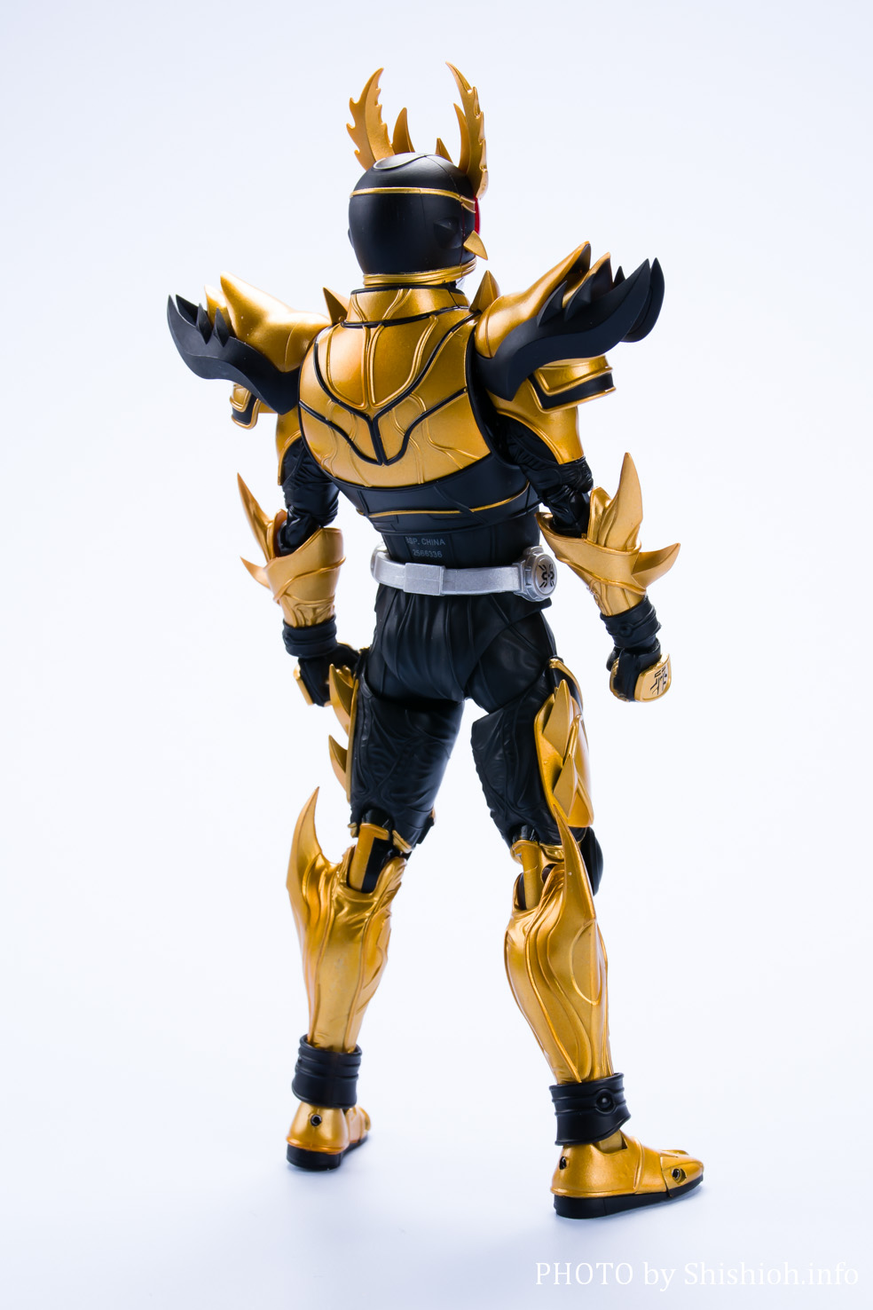 真骨頂製法 仮面ライダークウガ アルティメットフォーム・ライジング3
