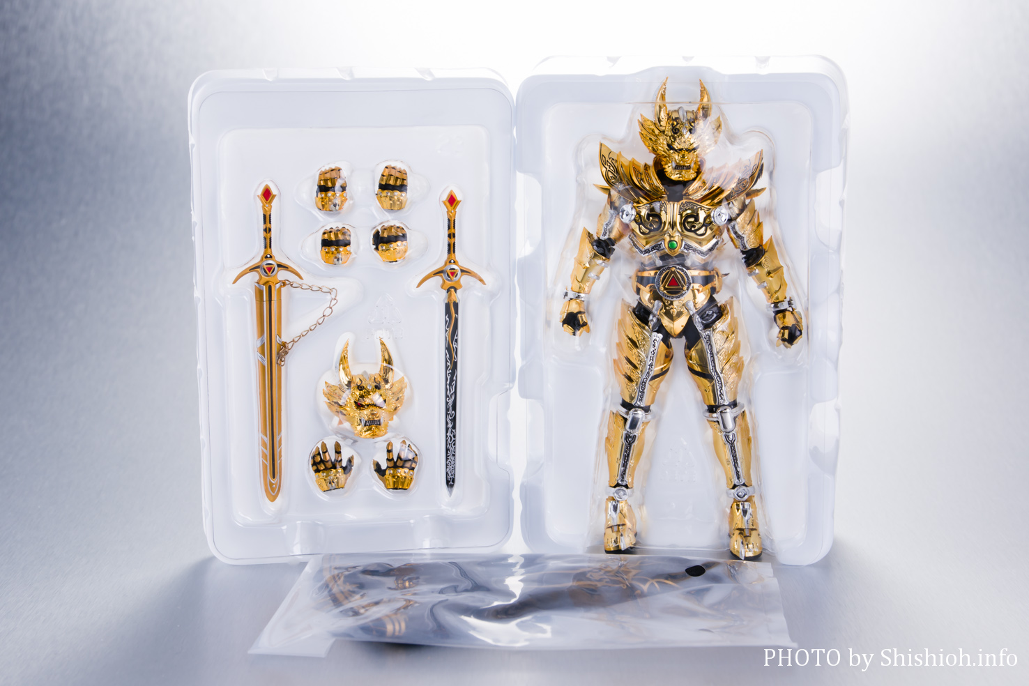 T*N様 黄金騎士牙狼 真骨彫 雷牙 S.H.Figuarts（真骨彫製法） 黄金騎士