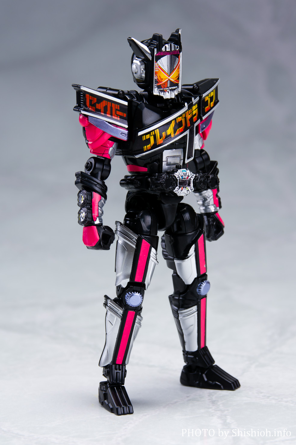 仮面ライダージオウ ディケイドアーマー S.H.Figuarts 仮面ライダー