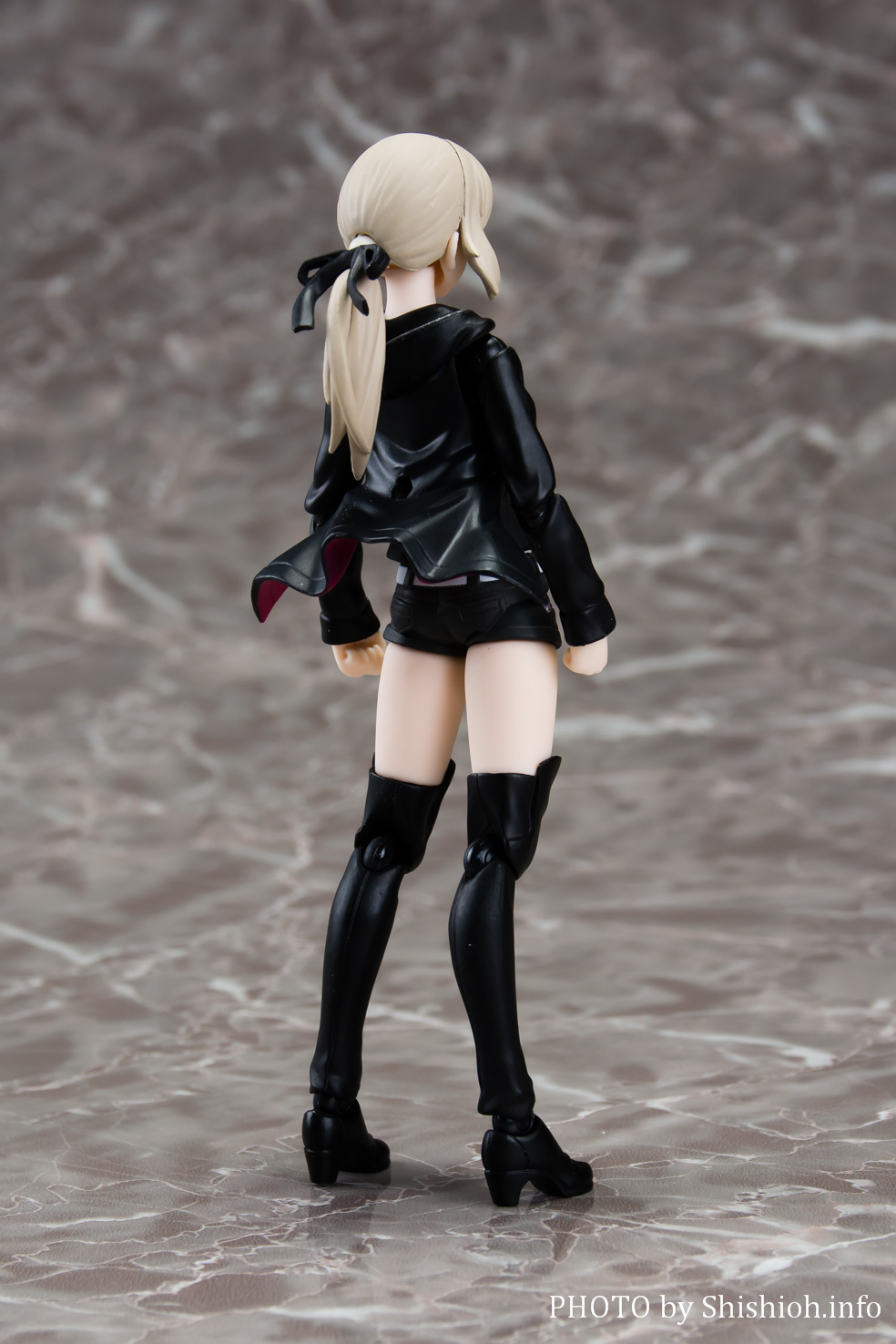 figma 418 セイバー/アルトリア・ペンドラゴン（オルタ） 新宿ver