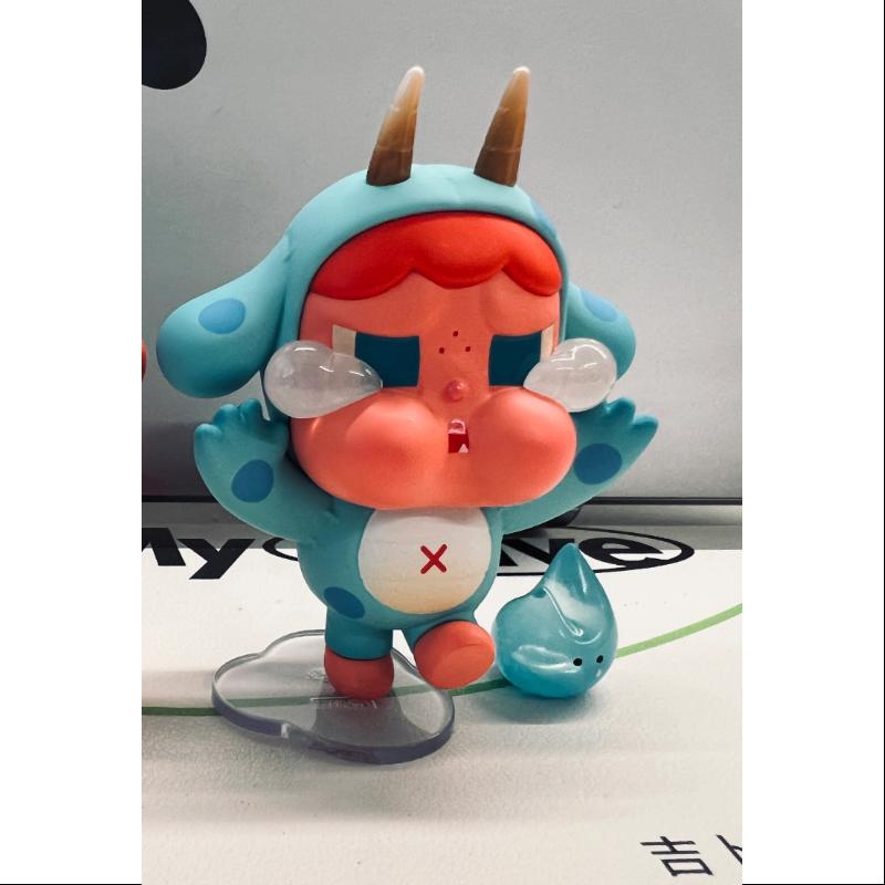 Crybaby Pop Mart Loong Presents the Treasure Series Crybaby BOOHOO