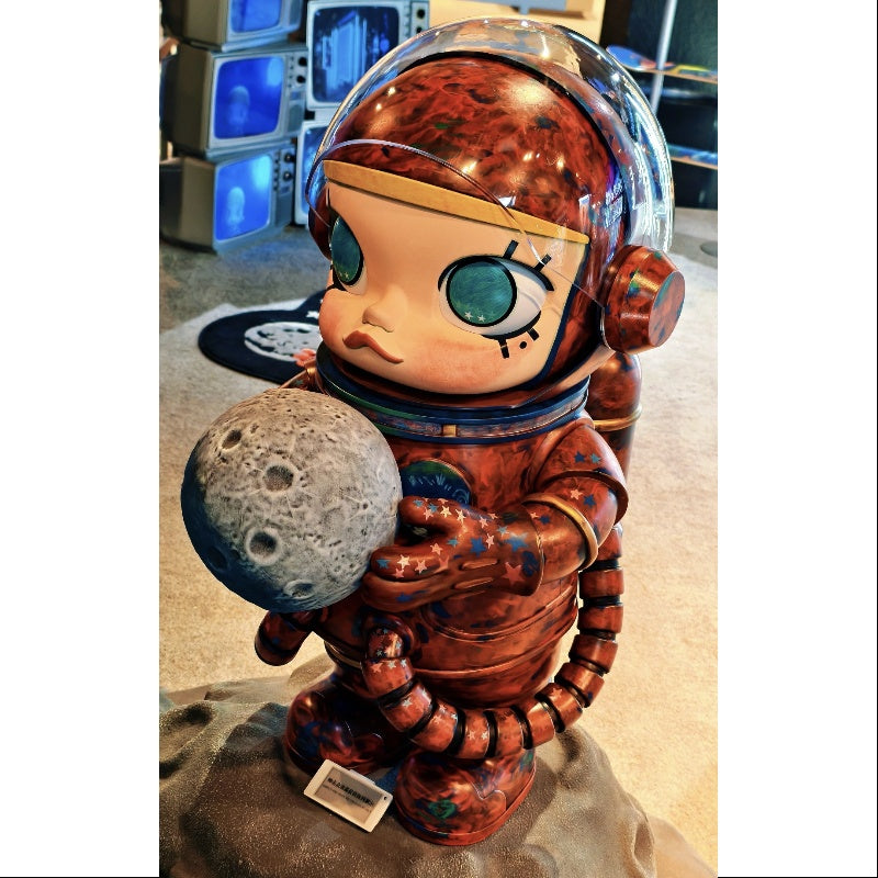 MEGA SPACE MOLLY 1000% Hello Moon 2025 Limited Edition – TOYSEZ