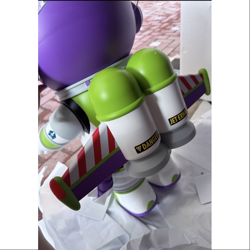 MEGA SPACE MOLLY 1000% Buzz Lightyear 2025 Limited Edition – TOYSEZ