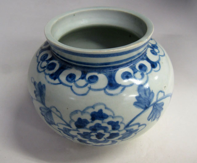 楽天市場】李朝 青花 菊花文壺 古美術 朝鮮 高さ10cm 韓国 染付 小壺