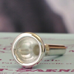 ザイフェルトモデルSB4Tティルッ B.Tilz ティルツ ホルン マウスピース