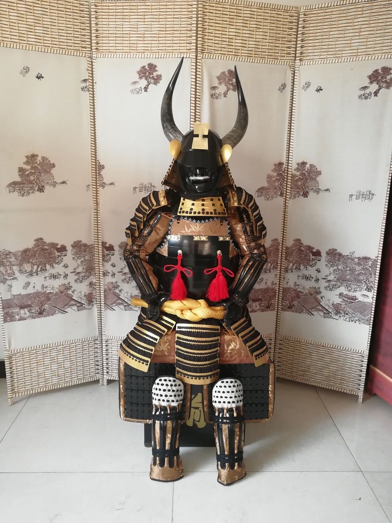 備前焼 兜 鎧武者 カブト 置物 細工物 彫刻 オブジェクト アンティーク