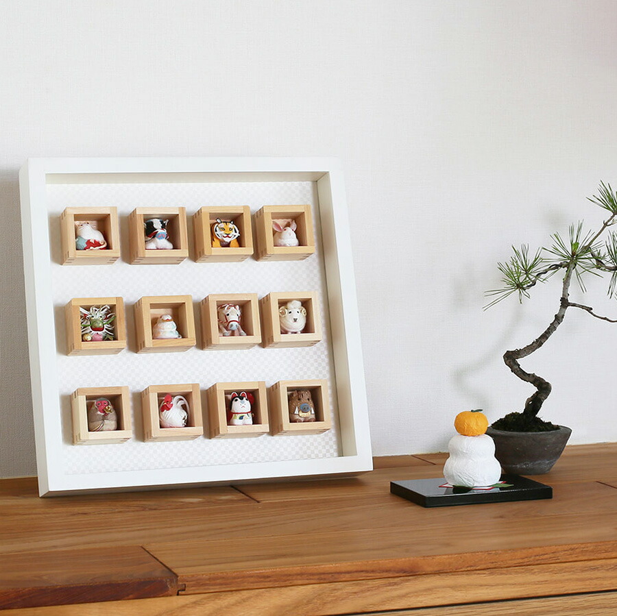 楽天市場】《送料無料》干支勢ぞろい お正月飾り 和紙 額装 置物 置き