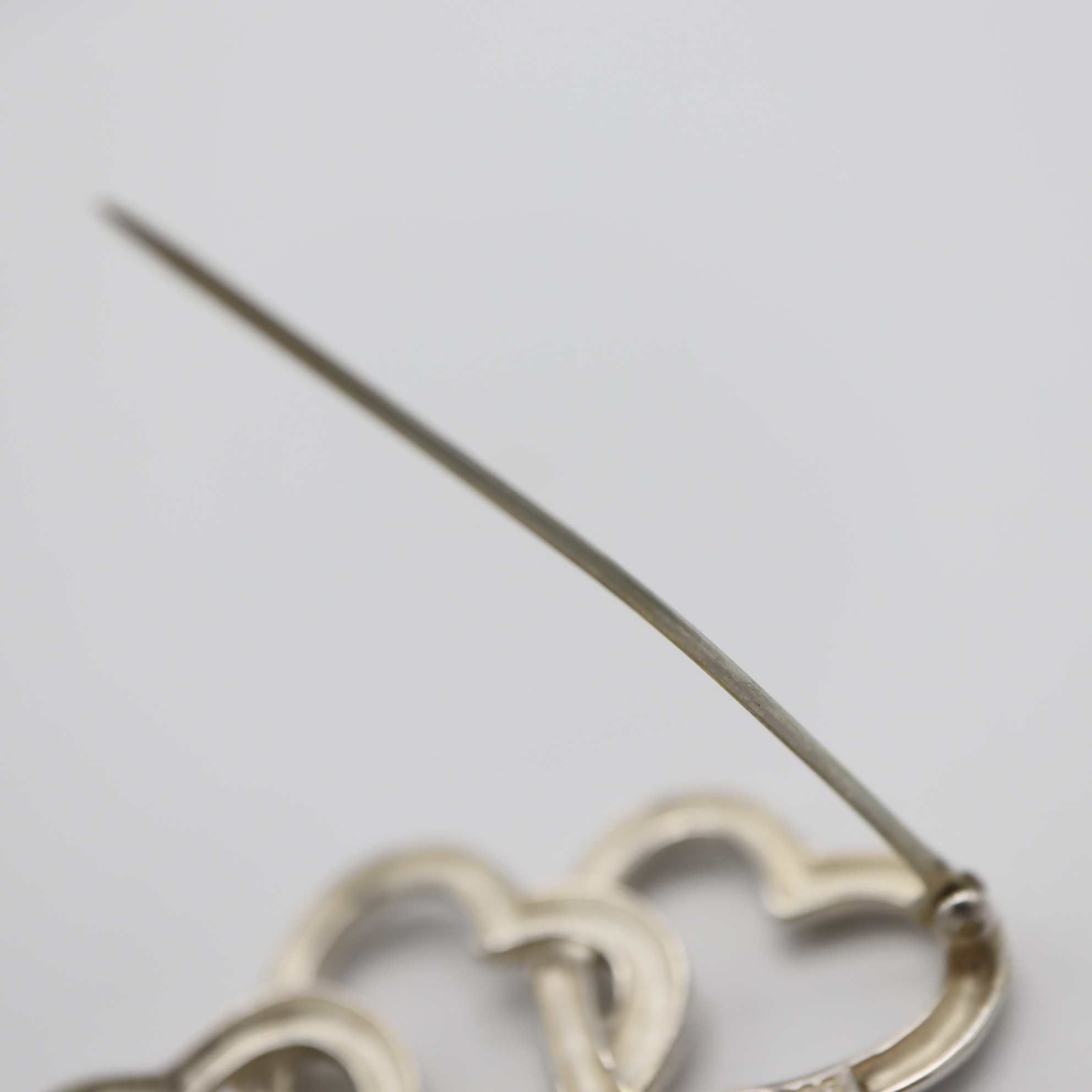 楽天市場】質屋 TIFFANY&Co. ティファニー ブローチ トリプルハート