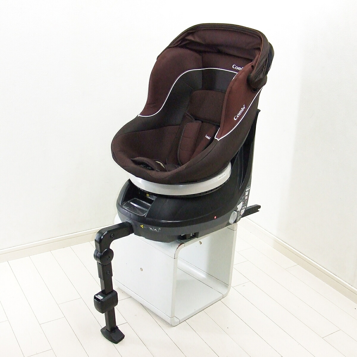 楽天市場】綺麗 チャイルドシート 中古 コンビ combi ネルーム ライト