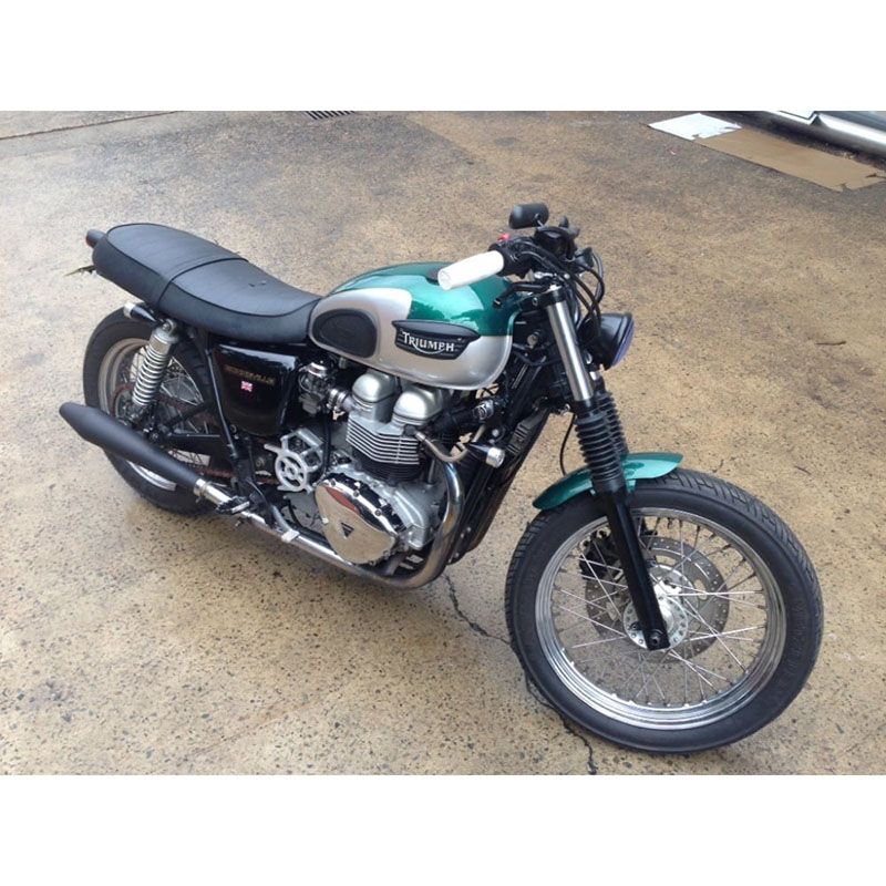 トライアンフ Motone ショートリーチ ヘッドライトブラケット