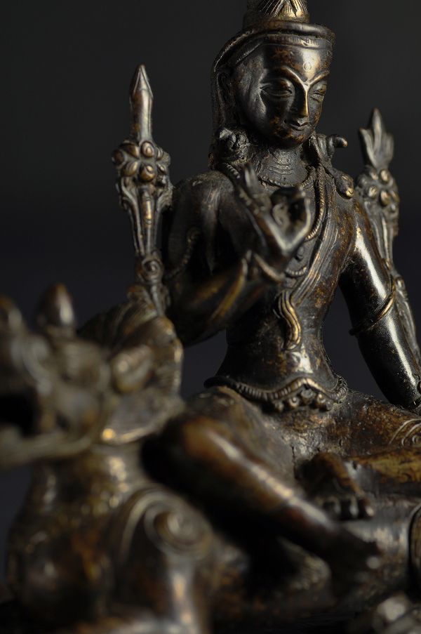 楽天市場】獅子吼観音 黄銅製彫金仕上げ : 仏像仏画チベット美術卸の天竺堂