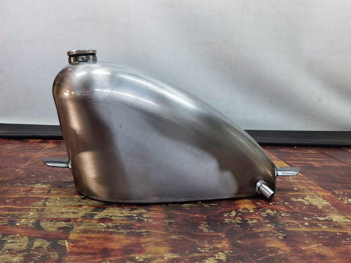 楽天市場】T-11 ナロー スポーツスタータンク 7L ハイマウント 鉄製