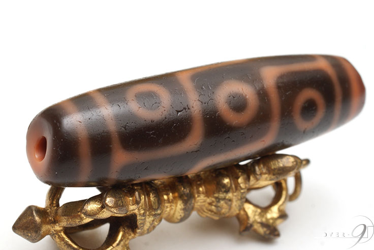 西蔵老礦龍紋九眼天珠 西蔵老礦龍紋九眼