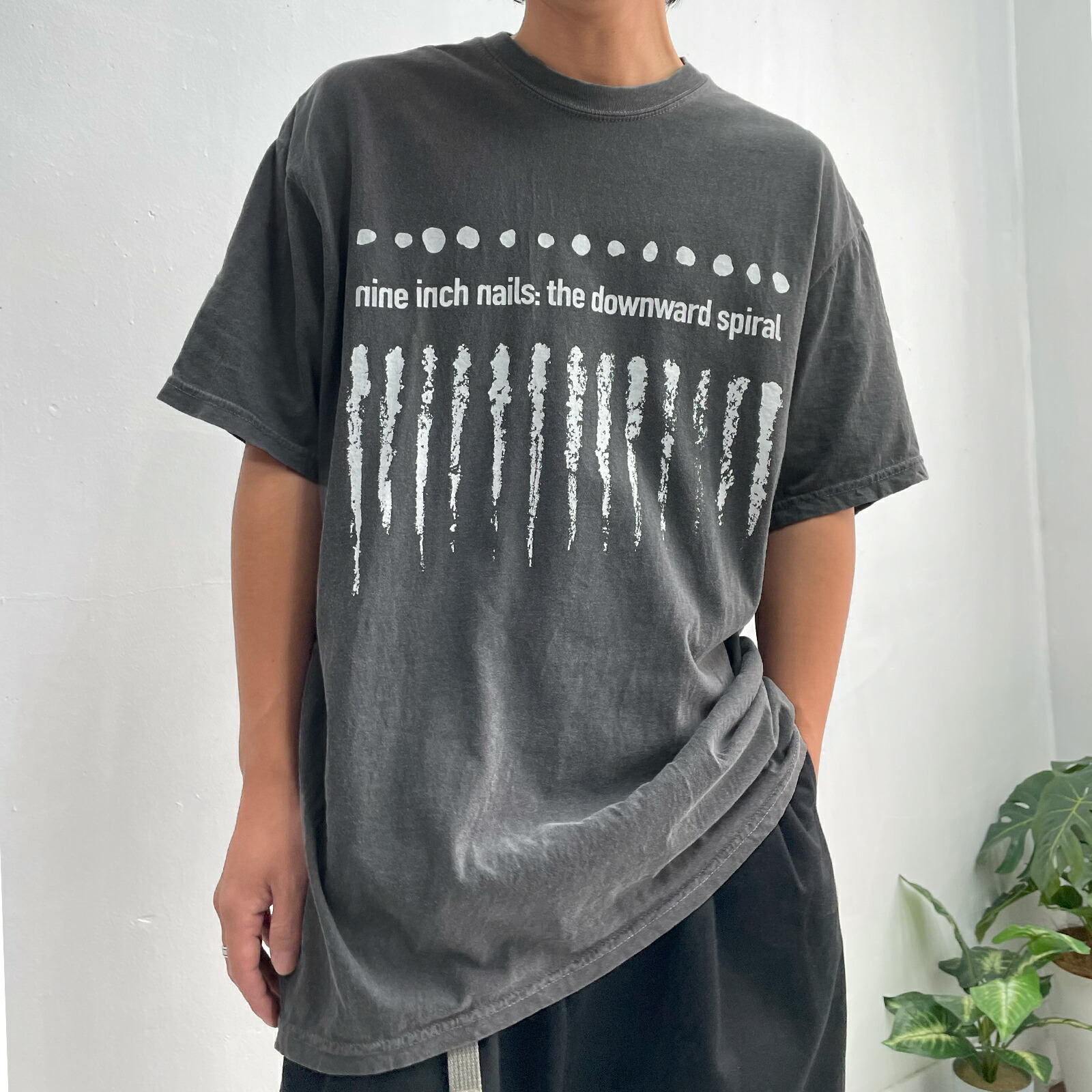 楽天市場】NINE INCH NAILS 「THE DOWNWARD SPIRAL 」「ナインインチ