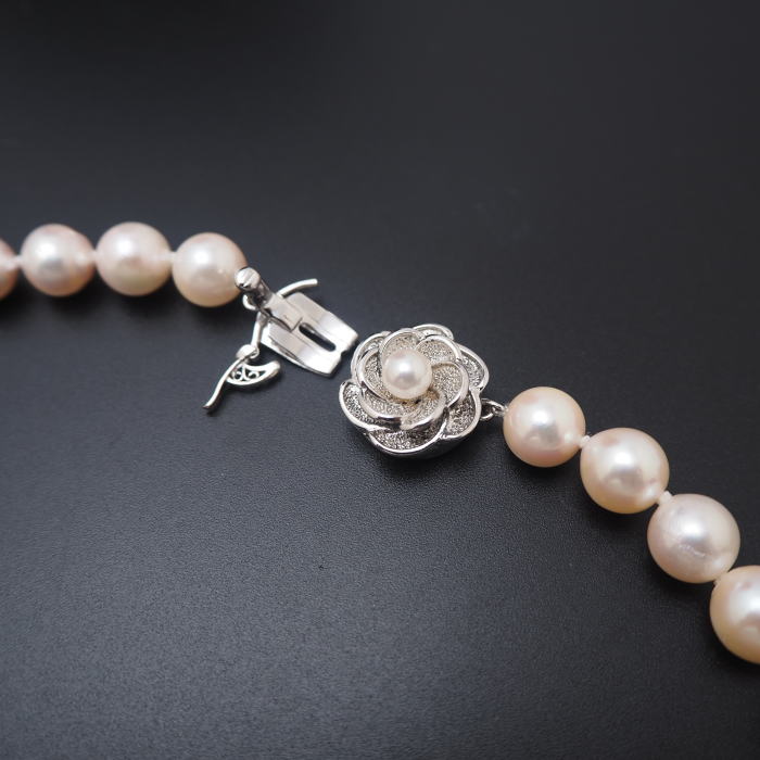 アコヤ真珠シルバーグレーの大珠、あこや砂芥子パールのネックレス