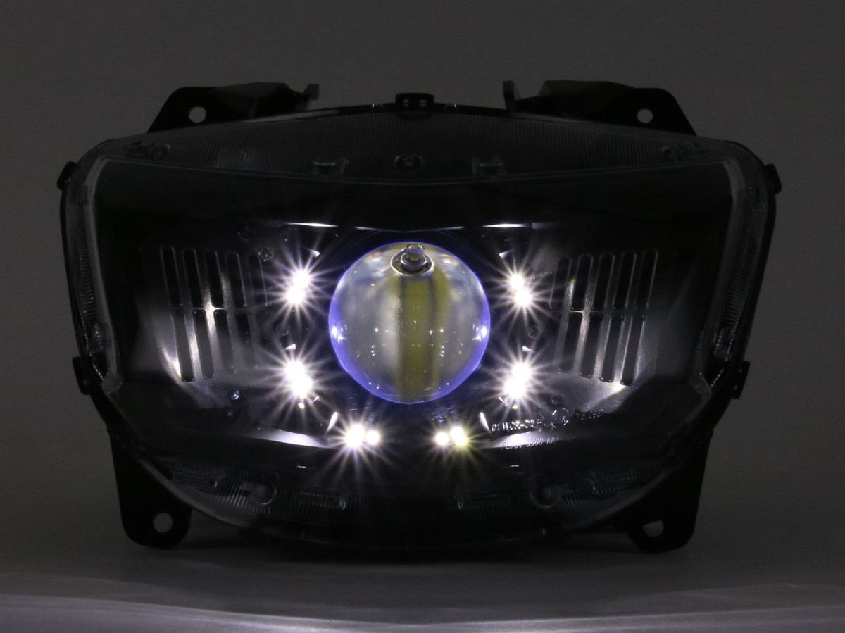 シグナス3型 GAMMAS 魚眼 プロジェクターヘッドライト 廃盤品