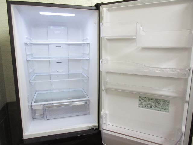 名古屋市内無料配送31☆日立 2018年製 375L R-S38JV HITACHI(日立)3