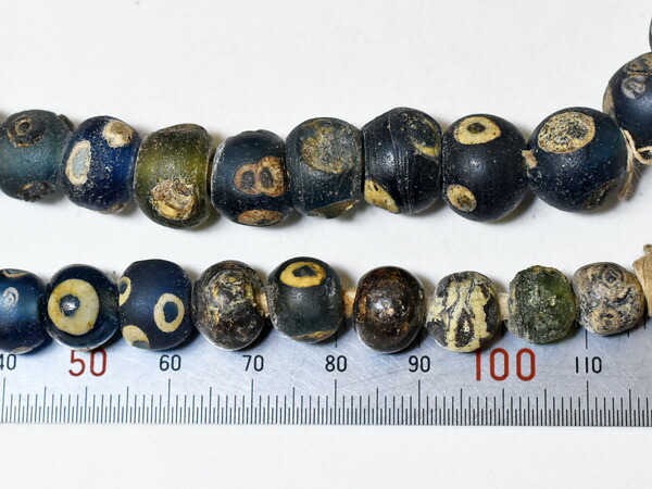 10世紀頃 アフガニスタン出土 黒いイスラムビーズ 10世紀頃