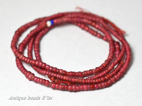 楽天市場】【1802】アンティーク金赤ホワイトハーツ極小粒MIXビーズ