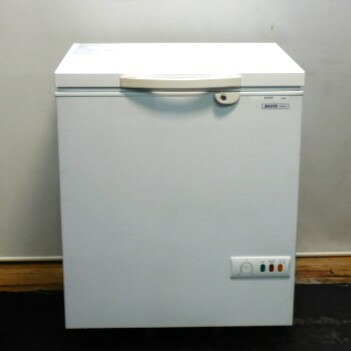 Ⓜ*️様 【中古】サンヨー 冷凍 ストッカー SCR-R551G冷凍庫 アイス