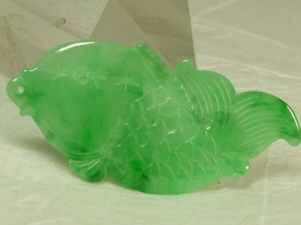 楽天市場】□龍香堂□☆ミャンマー翡翠（ひすい）福魚トップ53mm