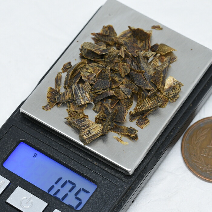 極上伽羅 天然沈香 香木 水沈み 訳あり 重さ:44.6g 楽天市場】約28kg