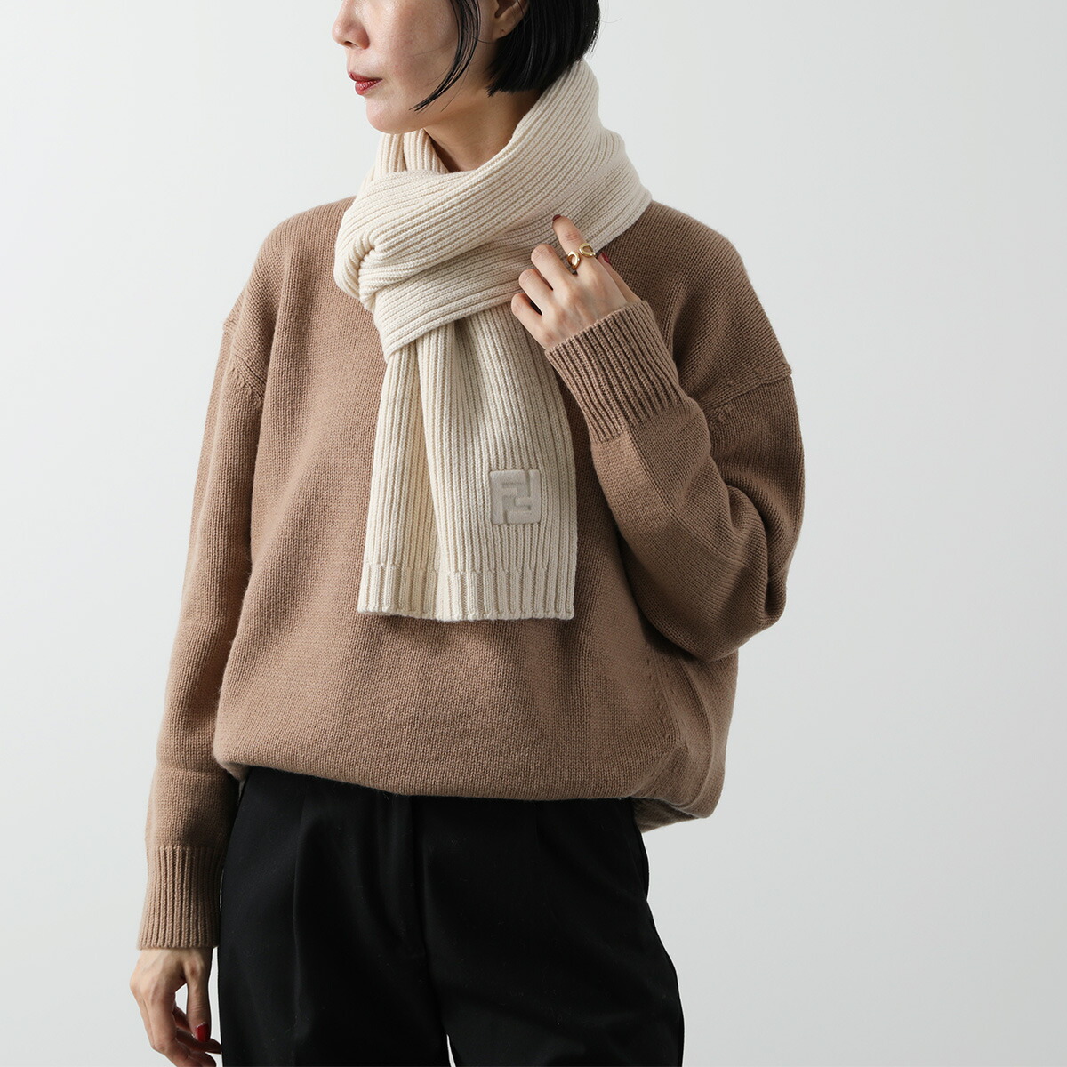 楽天市場】【10％OFFクーポン対象・12/26-9時59分迄】FENDI フェンディ