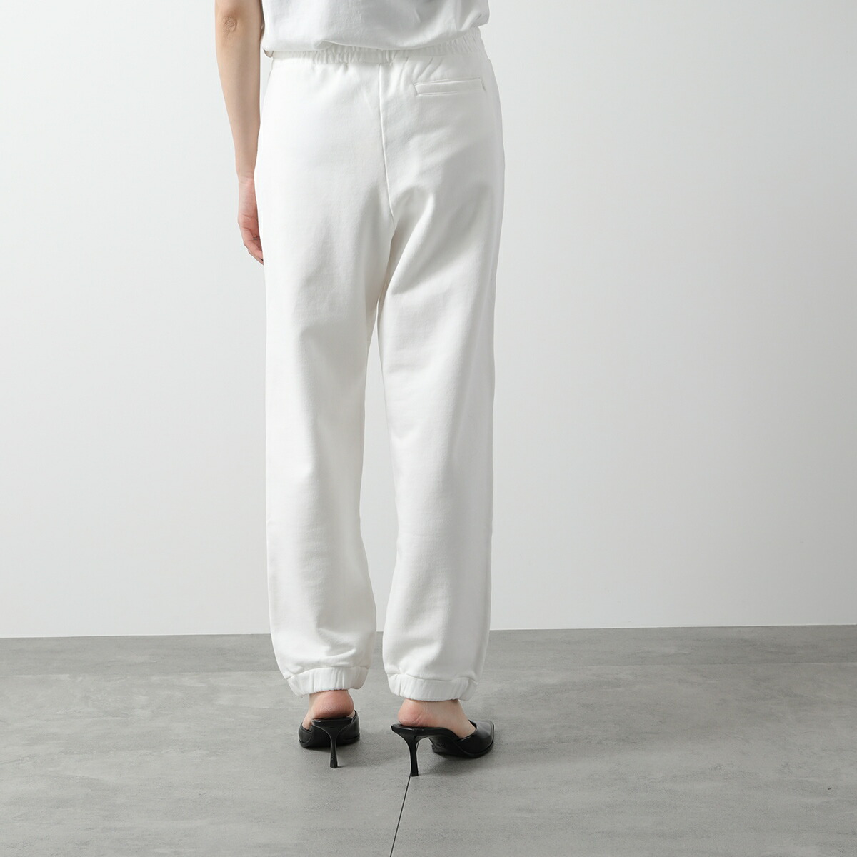 楽天市場】FENDI KIDS フェンディ キッズ スウェットパンツ JUF131 5V0