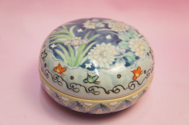 有*一様 佐藤走波(六代目)染錦あやめ草花文皿(長方形)