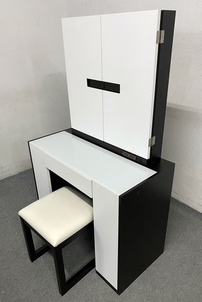 楽天市場】IDC大塚家具 カルラ 高級モダン ドレッサー LEDライト